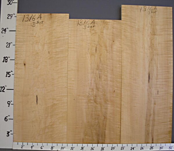 AAAAA CURLY MAPLE 3 BOARD SET 32"1/2 X 26"1/2 X 4/4 (NWT1316A)