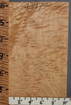 5A Quilted Maple Block 10"1/4 X 18" X 2"3/8 (NWT-4397C)