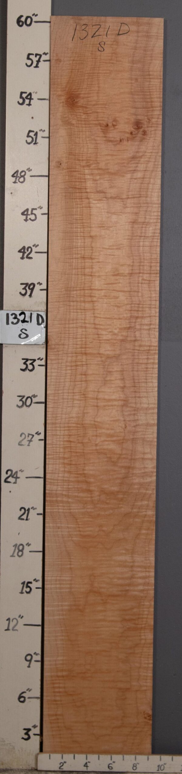 Musical Curly Maple Lumber 9" X 60" X 3/4" (NWT-1321D)