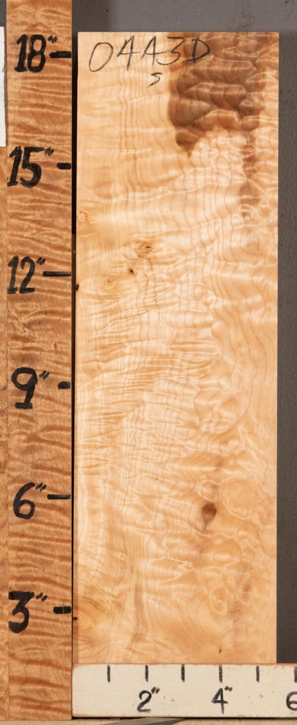 5A Block Quilted Maple 5"1/2 X 18" X 1"7/8 (NWT-0443D)