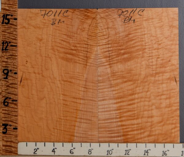 Musical Curly Maple Microlumber Bookmatch 17"1/2 X 16" X 1/4 (NWT-7011C)