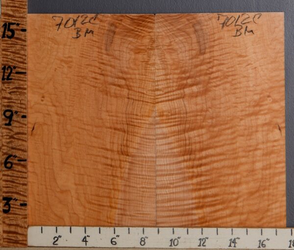 Musical Curly Maple Microlumber Bookmatch 17"1/2 X 16" X 1/4 (NWT-7012C)