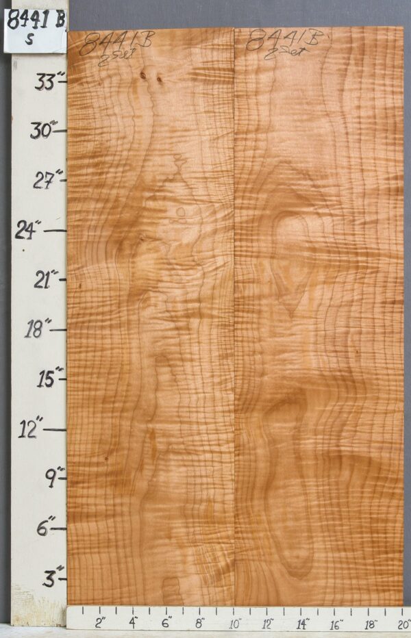 MUSICAL CURLY MAPLE LUMBER 20" X 36" X 4/4 (NWT-8441B)