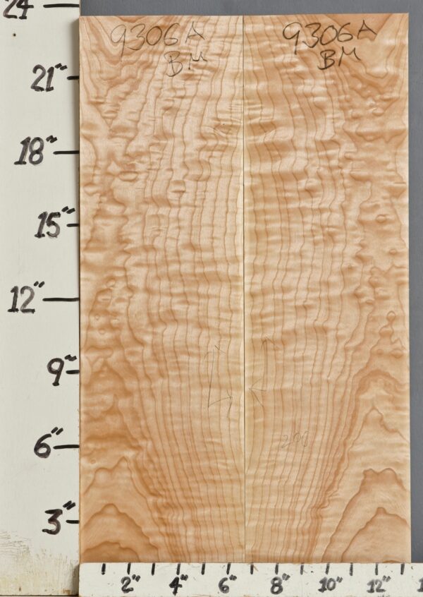 MUSICAL QUILTED MAPLE BILLET BOOKMATCH 13"1/4 X 23"1/2 X 1"3/8 (NWT9306A)