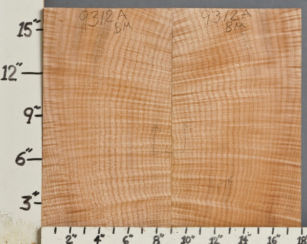 MUSICAL CURLY MAPLE BILLET BOOKMATCH 17"3/4 X 16"1/2 X 1"1/8 (NWT9312A)