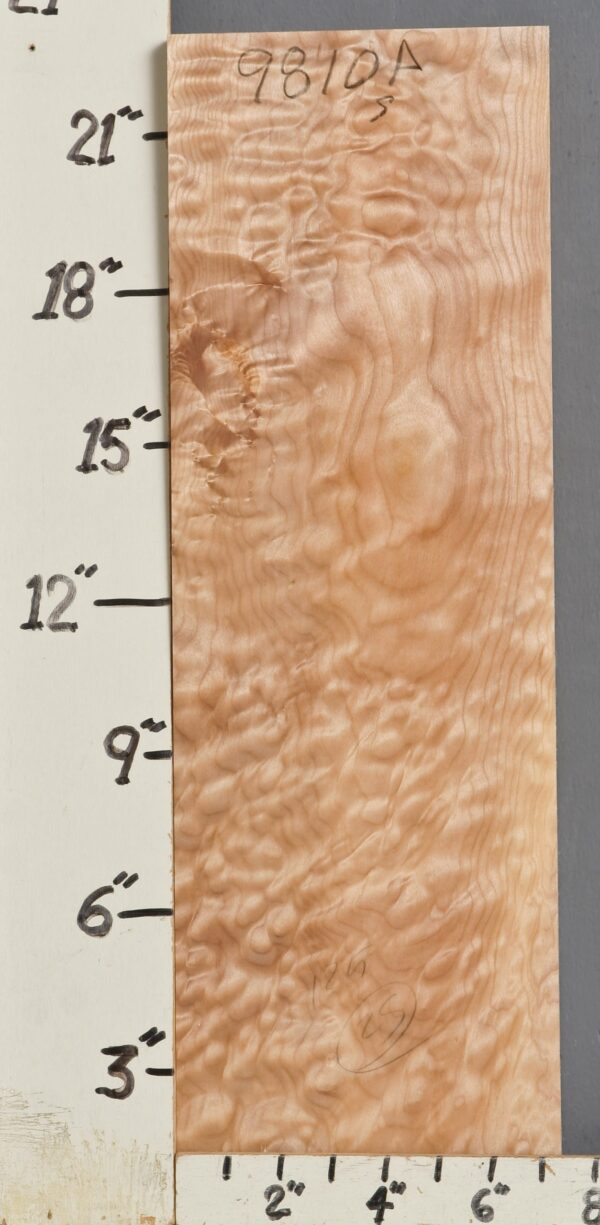 QUILTED MAPLE BLOCK 7"1/4 X 23" X 1"3/4 (NWT9810A)