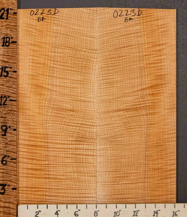 Musical Microlumber Curly Maple Vertical Grain Bookmatch 16"3/4 X 21" X 1/4" (NWT-0223D)